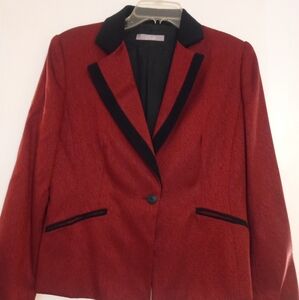 NICOLA Elegant Burgundy Blazer with Black Trim Size 10